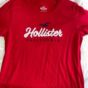 ❤️Hollister Red T shirt❤️